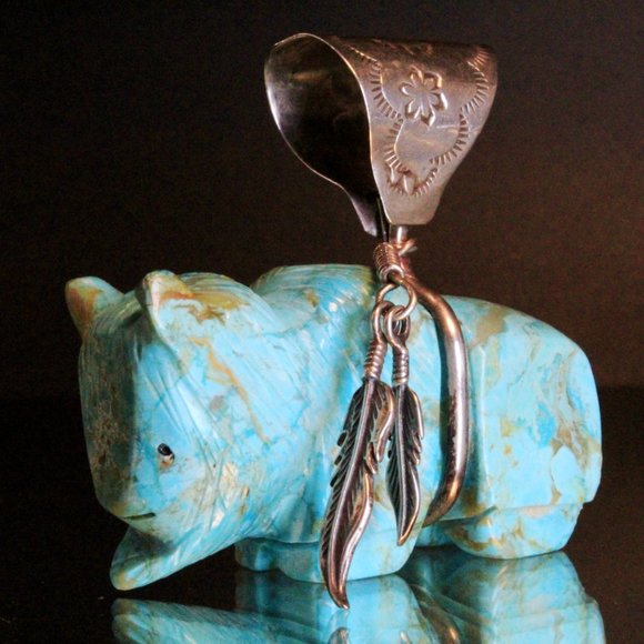 Vintage Zuni Buffalo Fetish Sculpted Turquoise 2" Large Sterling Silver Pendant - Picture 3 of 11